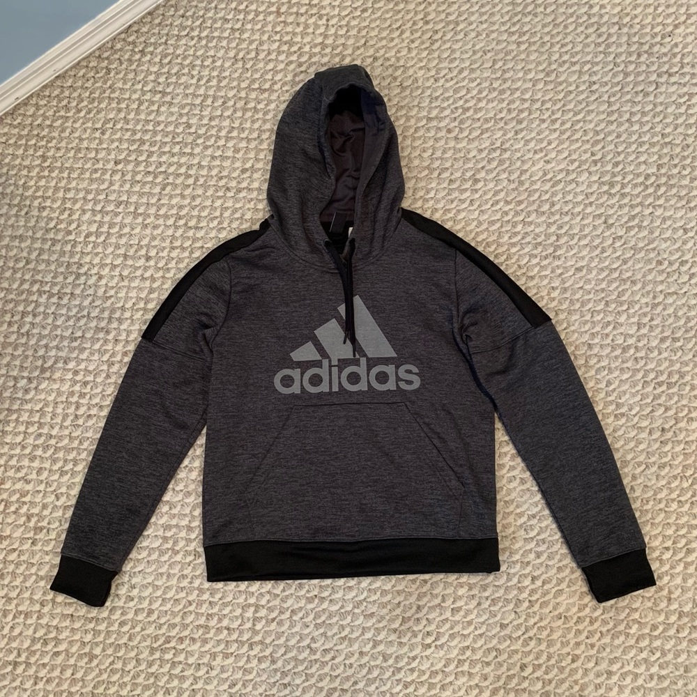 Adidas Sweatshirt